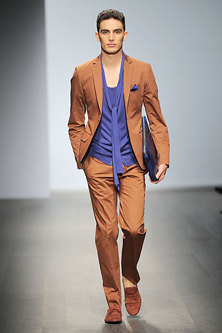 Salvatore Ferragamo / - 2010